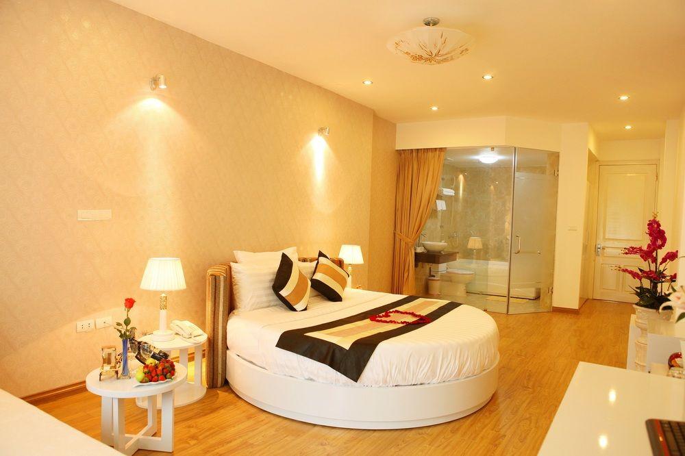 Splendid Star Suites Hotel Hanoi Værelse billede