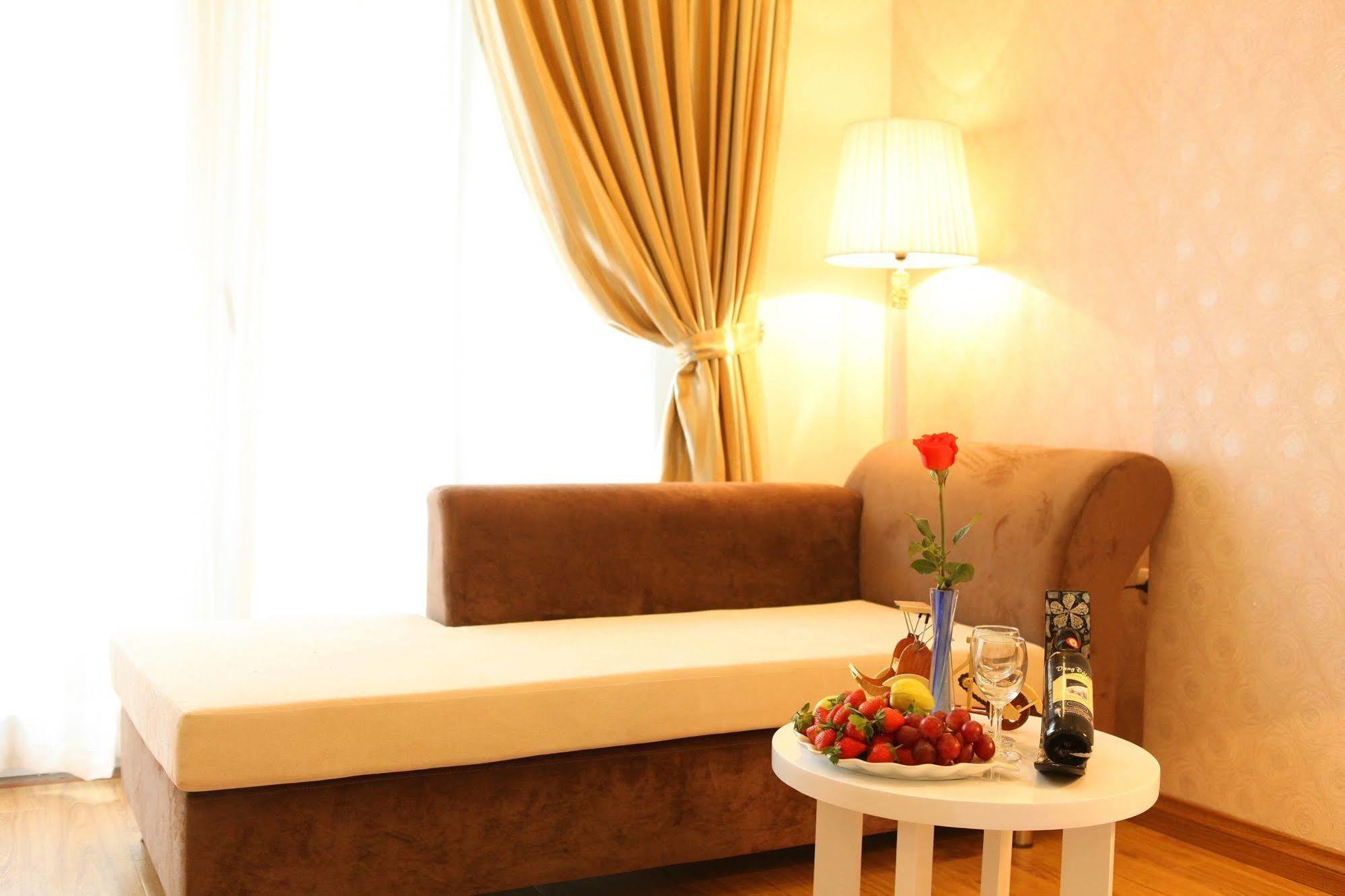 Splendid Star Suites Hotel Hanoi Værelse billede